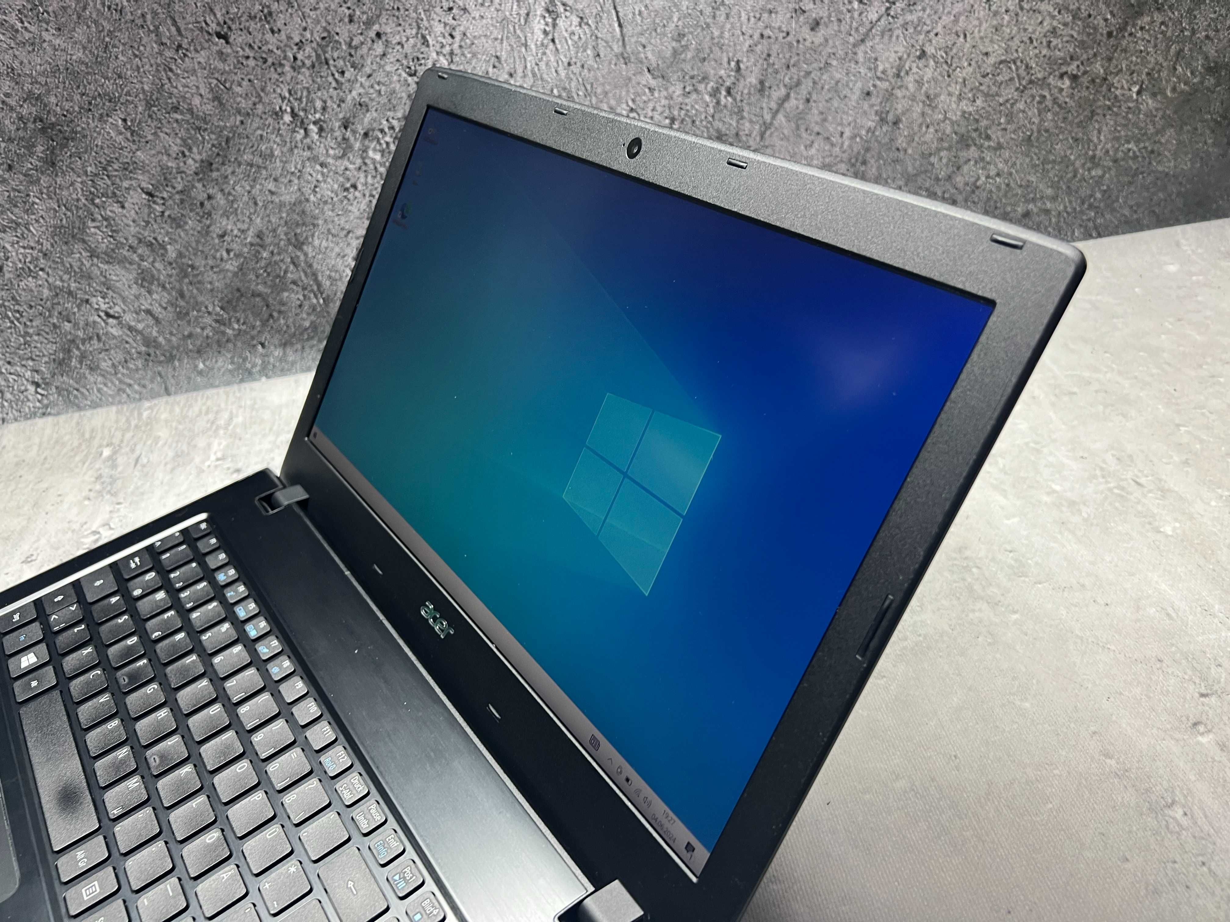 Acer Aspire E5-575/ INTEL i7-6500u/ 16GB DDR4/ 256SSD + 1TB/ 940MX 2GB