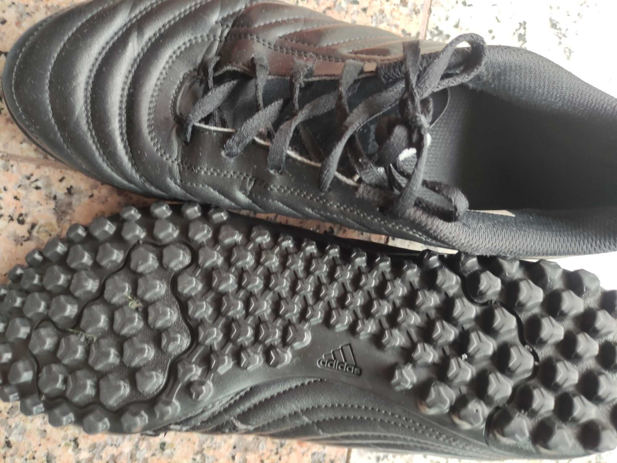 Chuteiras futebol