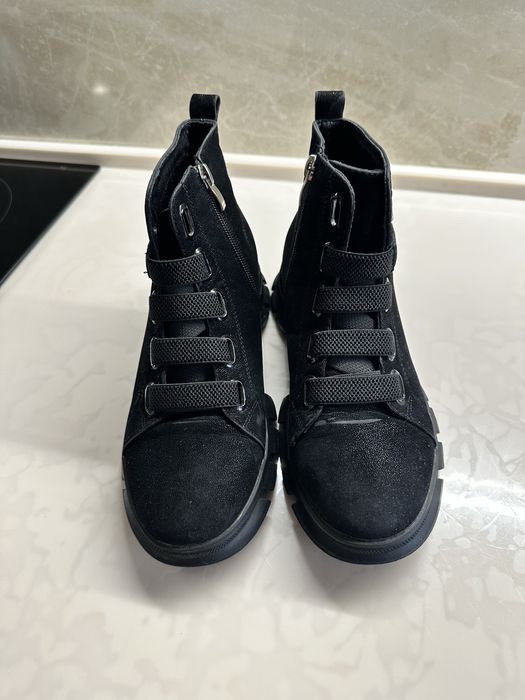 Ботинки демисезонные