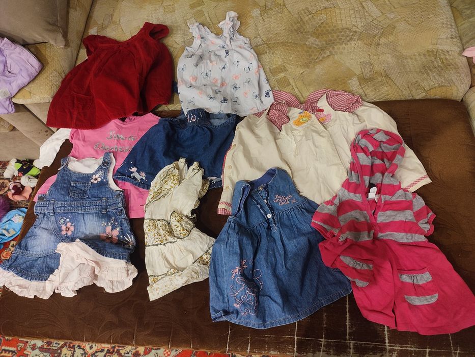 Отдам бесплатно детские вещи на девочку