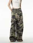 Baggy jeans camo