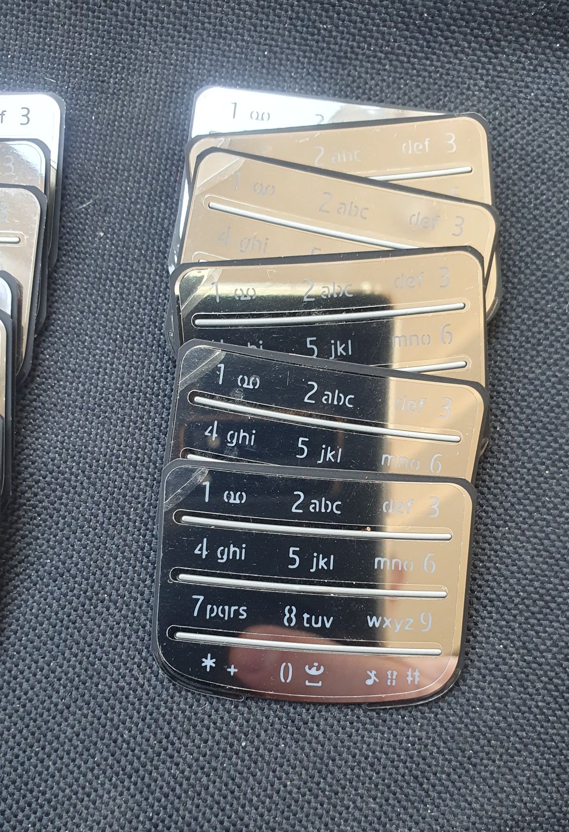 Оригинальные запчасти корпуса Nokia 6700c