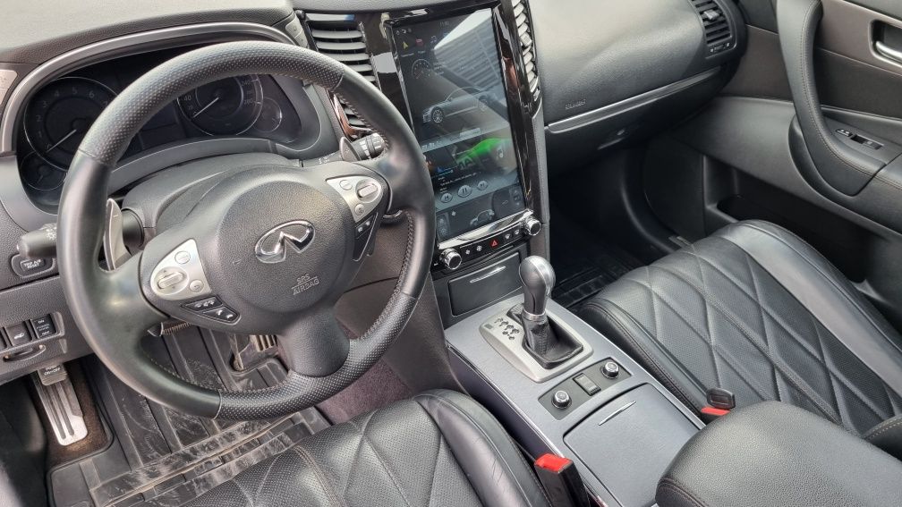 Infiniti QX70 Європа AWD