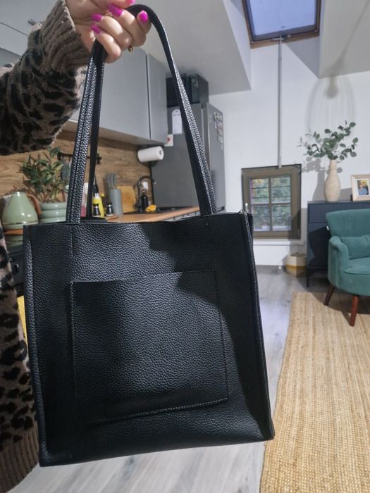 Nowa torebka czarna A4