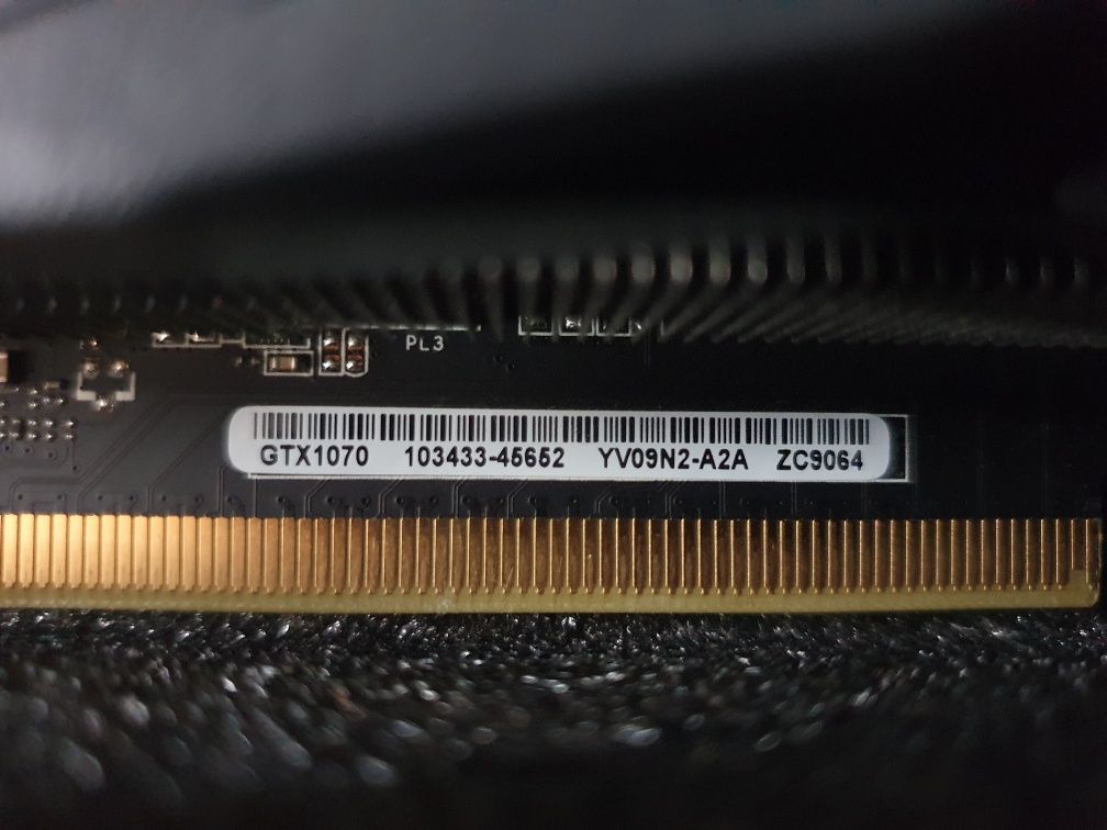 Karta graficzna Asus Strix GTX 1070 8 GB