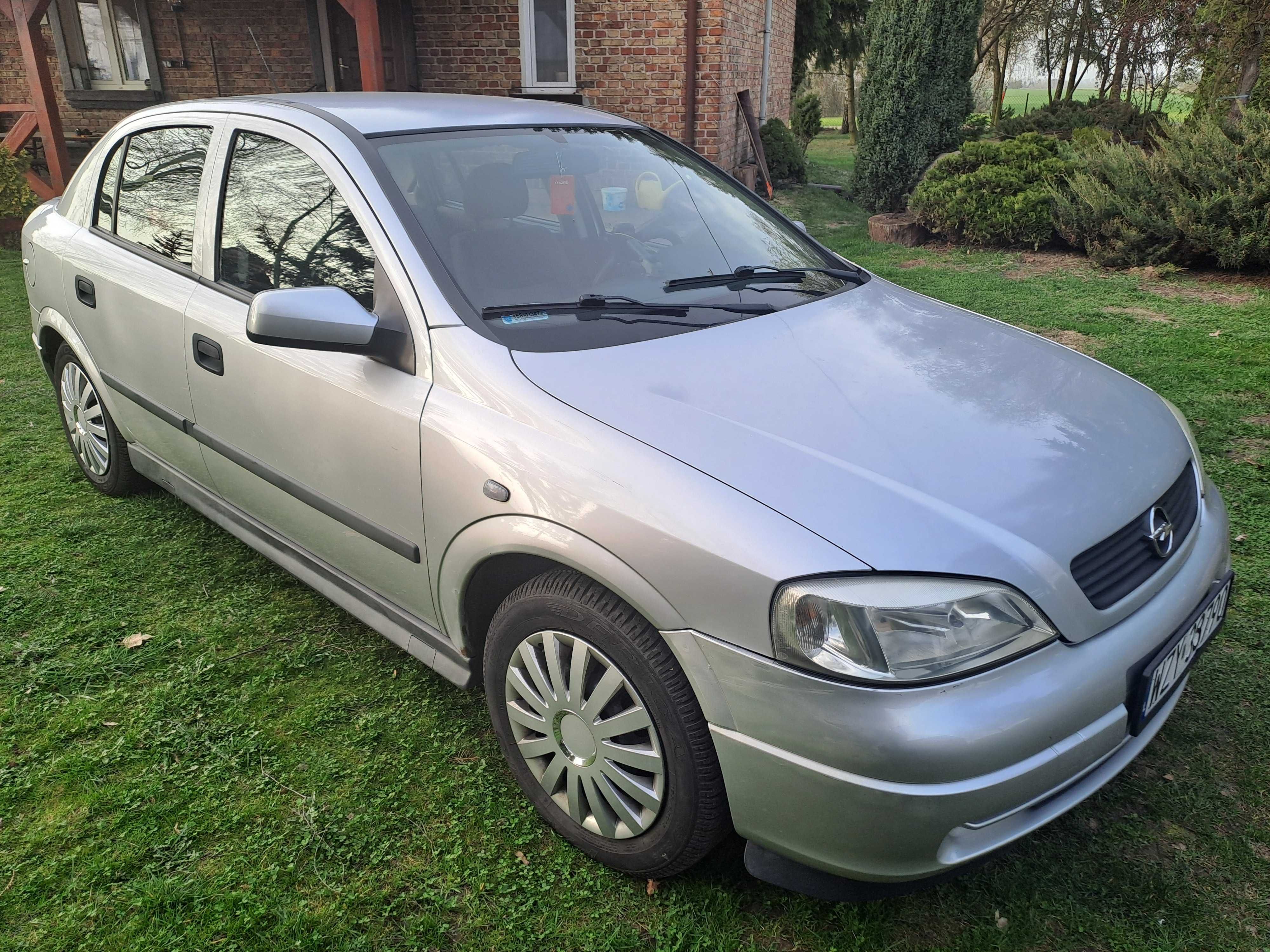 Sprzedam Opel Astra 1.2 2004 r.