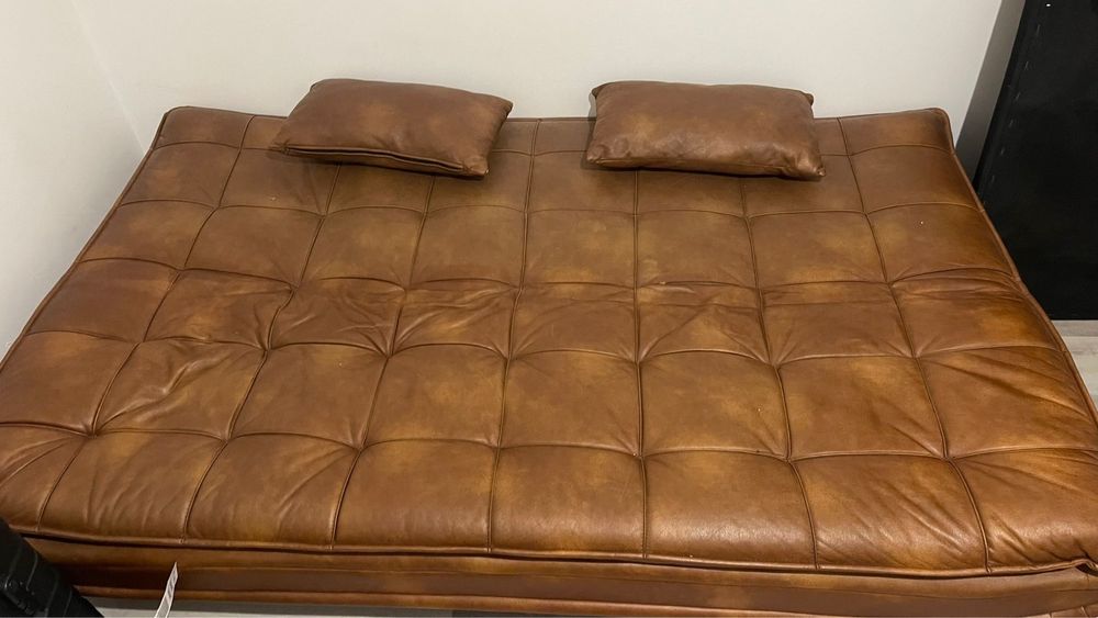 Sofa cama em bom estado