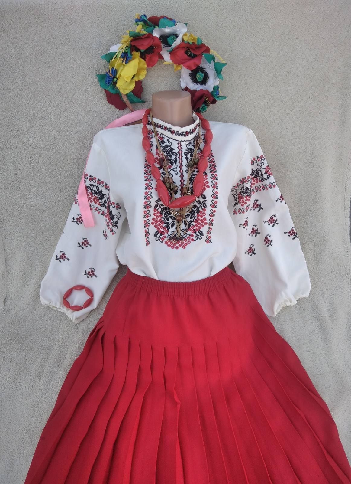 Украинский костюм вышиванка юбка венок обручь бусы браслет
