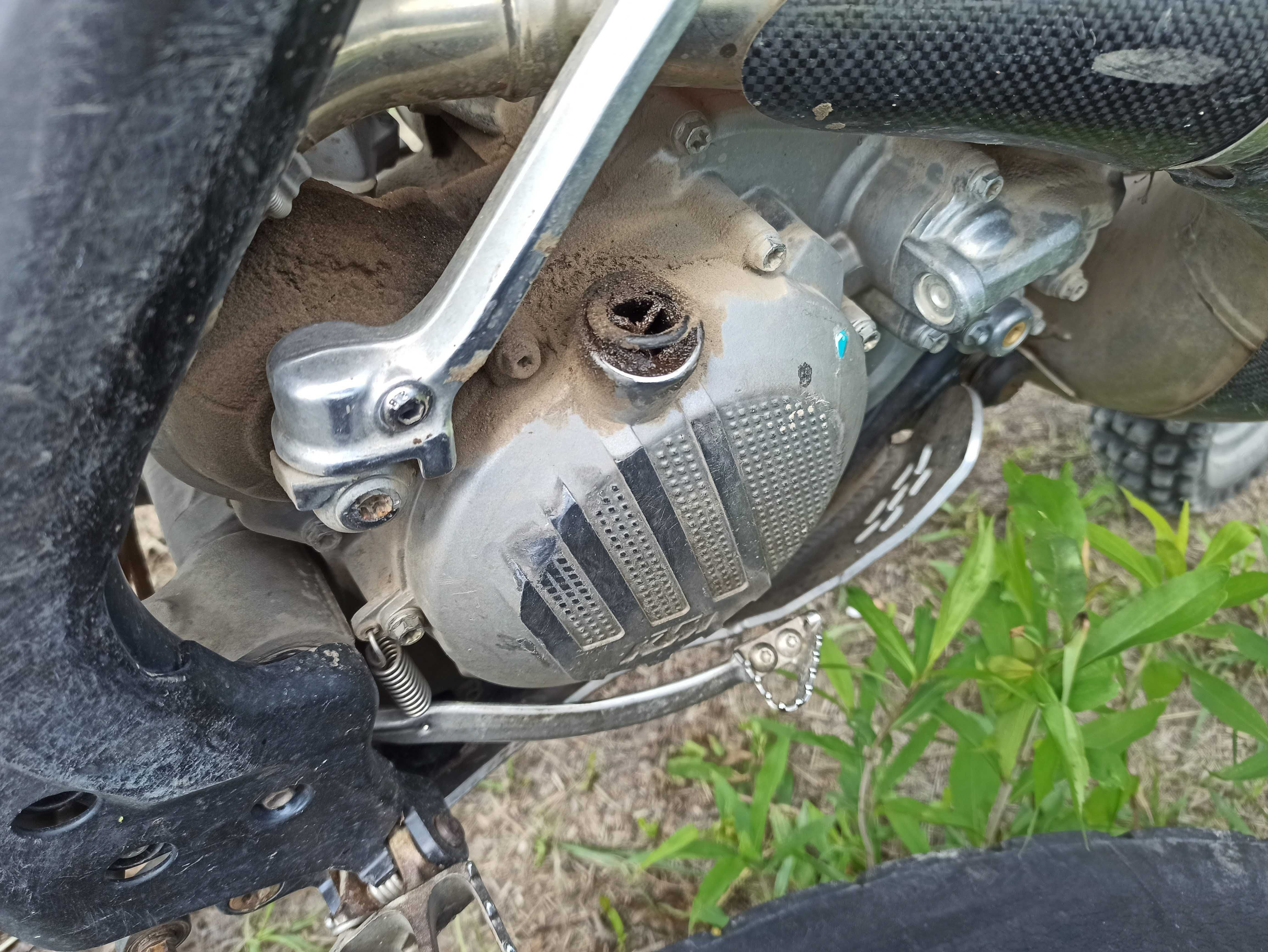 Korek śruba wlewu oleju KTM SX SXF EXC EXCF Husqvarna TE FE TC