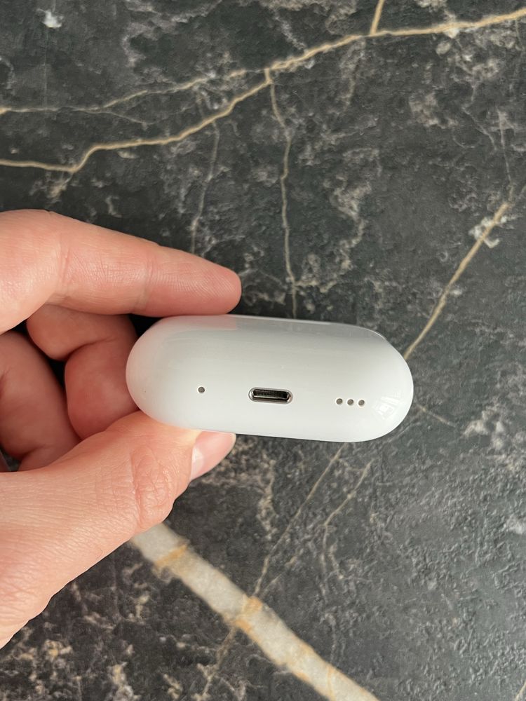 Кейс Airpods Pro 2