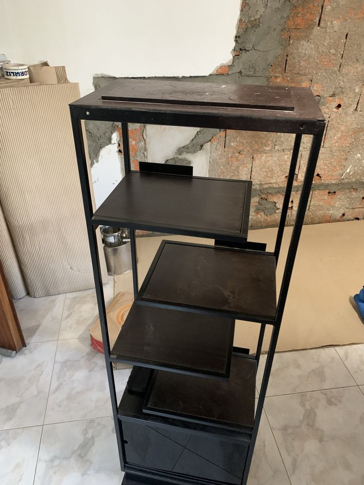 Movel prateleiras preto