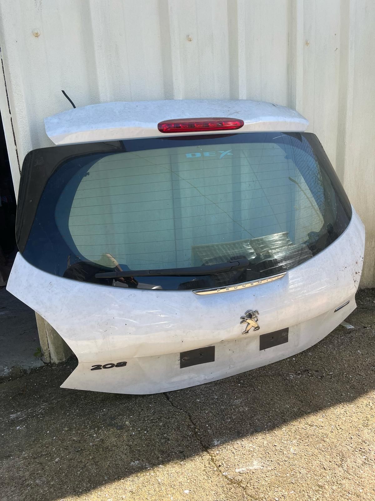 Mala Peugeot 208
