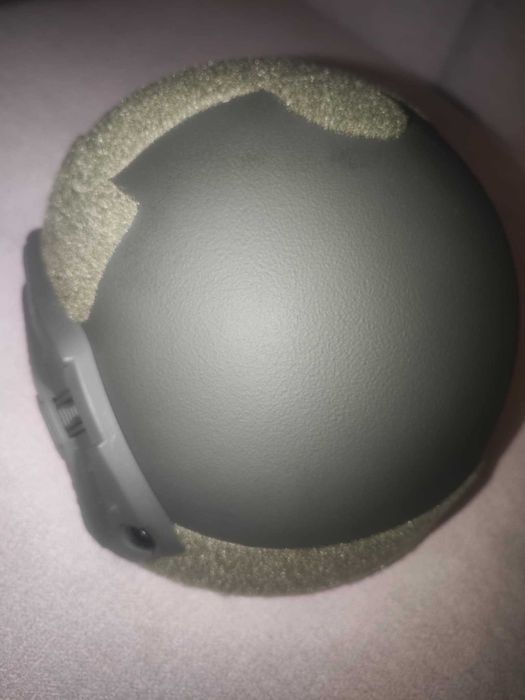 Hełm fast zielony nowy kevlar 1/3 ceny certyfikaty