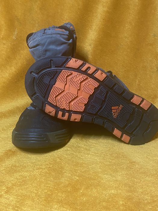 Зимние ботинки adidas 32p (20,5)