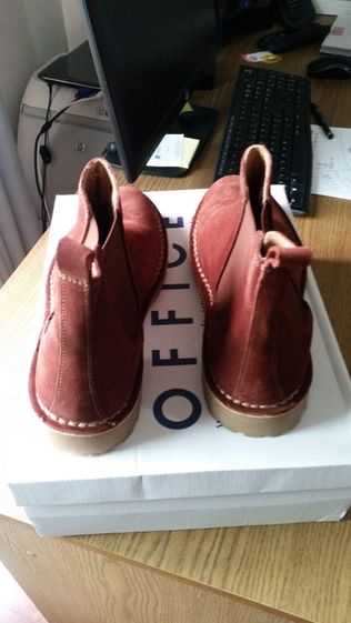 Botas Office em Camurça em Bordô Size UK 7 (EU 41)