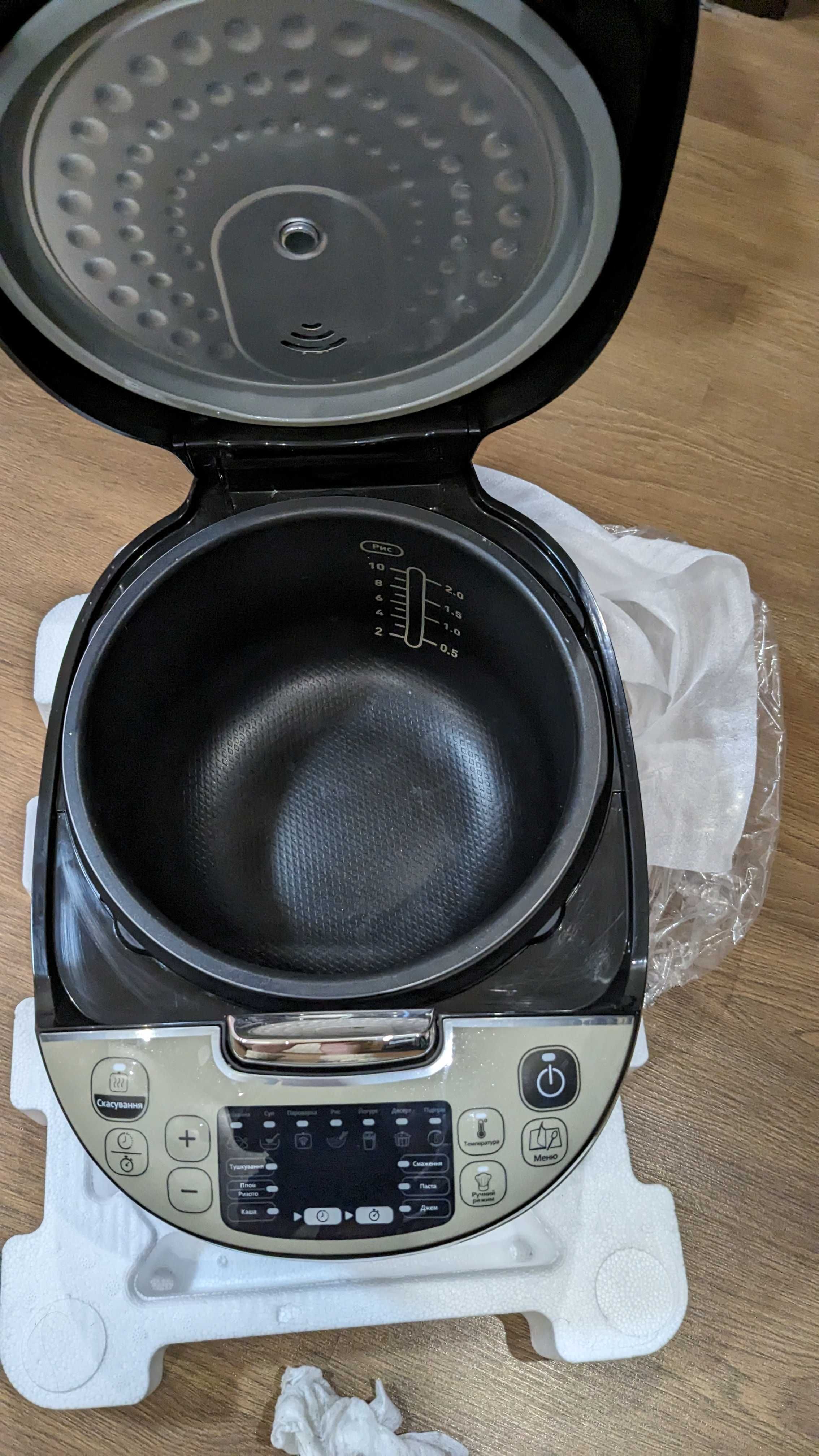 Мультиварка TEFAL Essential Cook RK321A34