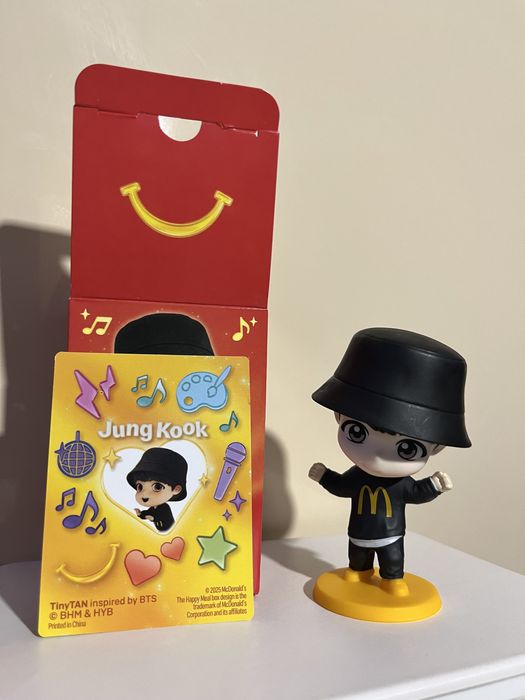 Чонгук BTS MC Donalds Макдональдс БТС