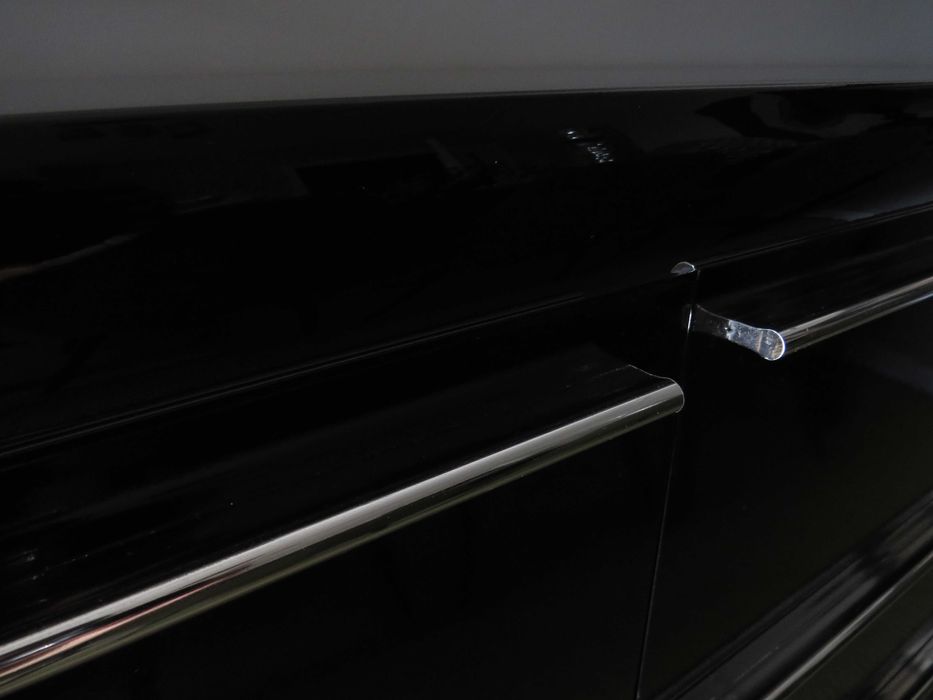 Aparador lacado Giestas Mobiliário - Negociável