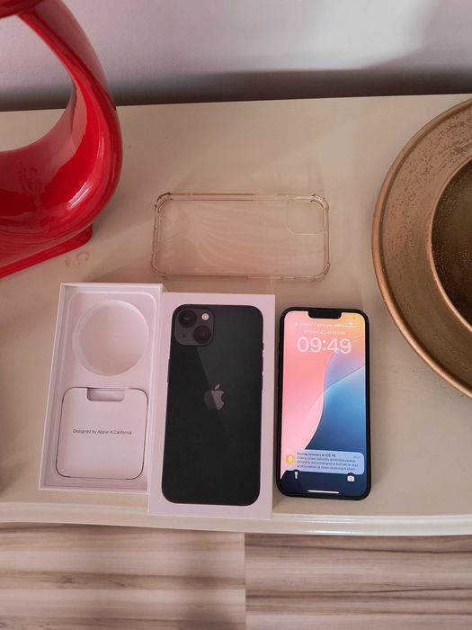 Iphone 13 Midnight 128gb, bardzo ładny stan