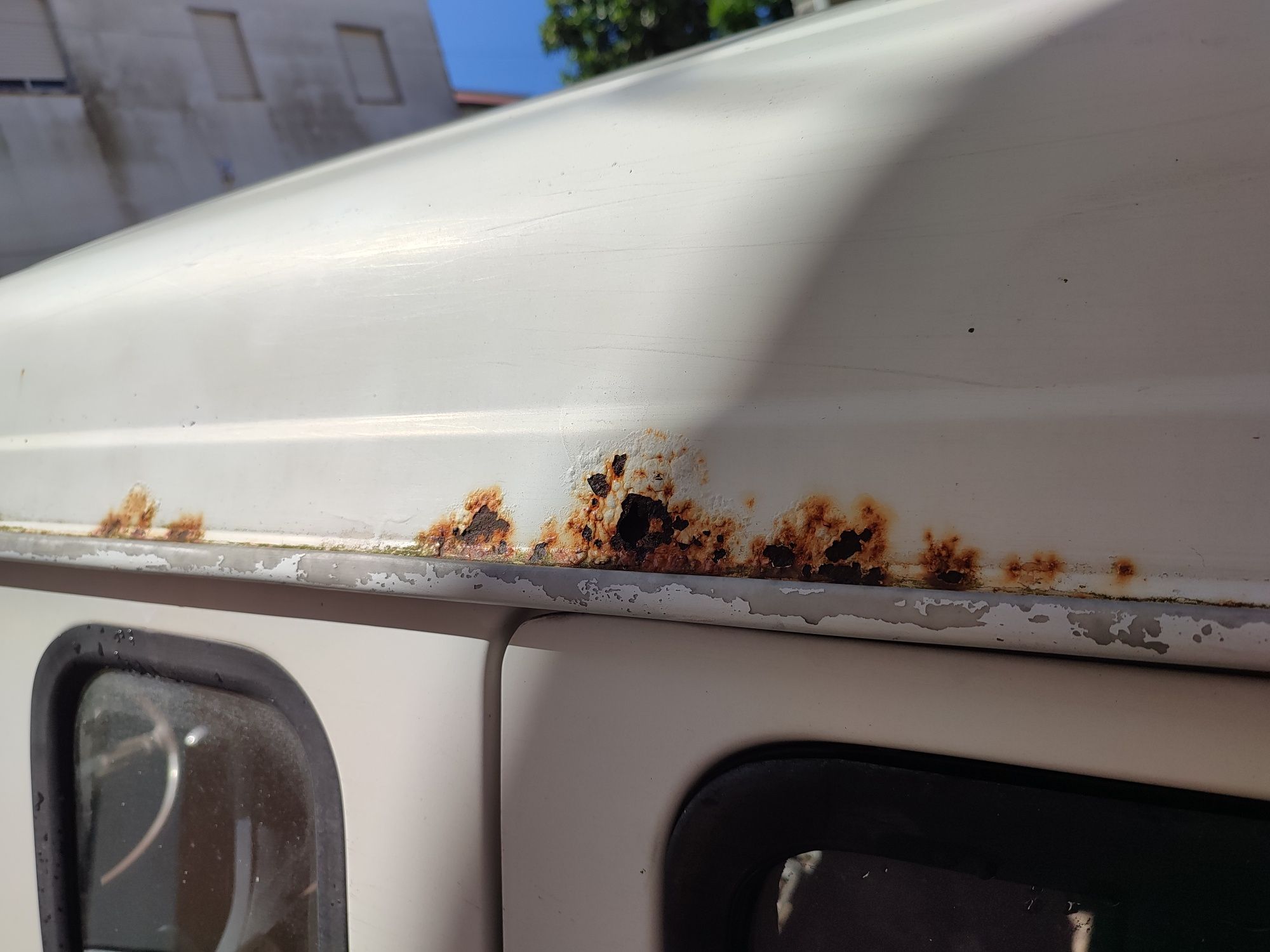 Vendo/troco Nissan VANETTE