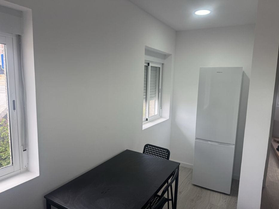 Quarto p/ arrendar Guarda, junto ao Estádio Municipal