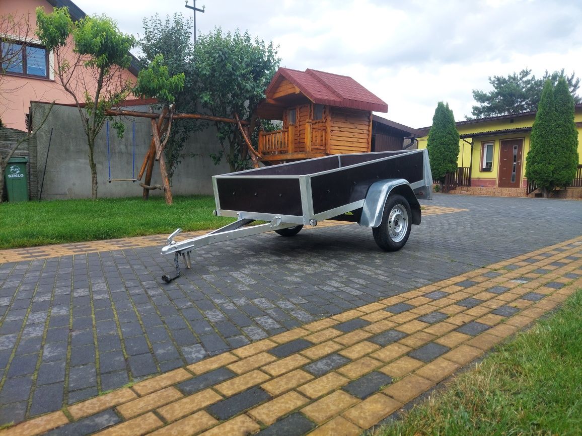 Przyczepka samochodowa variant