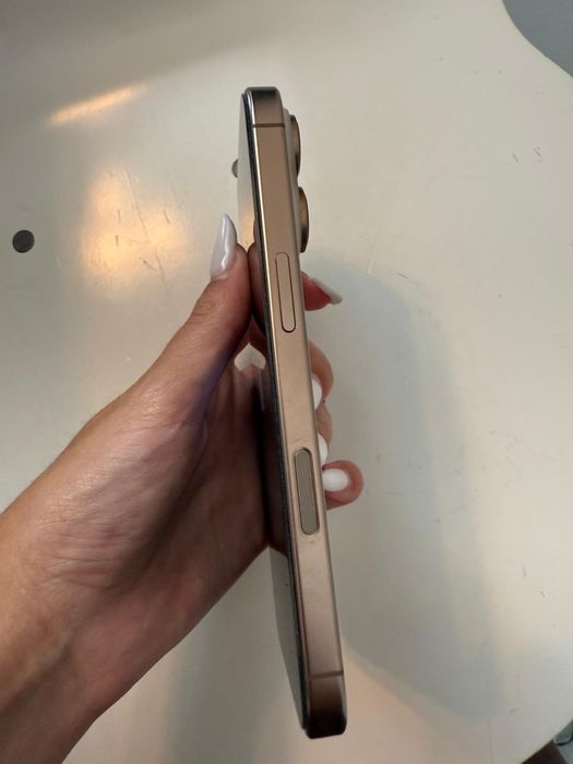 Iphone 16 pro 256g