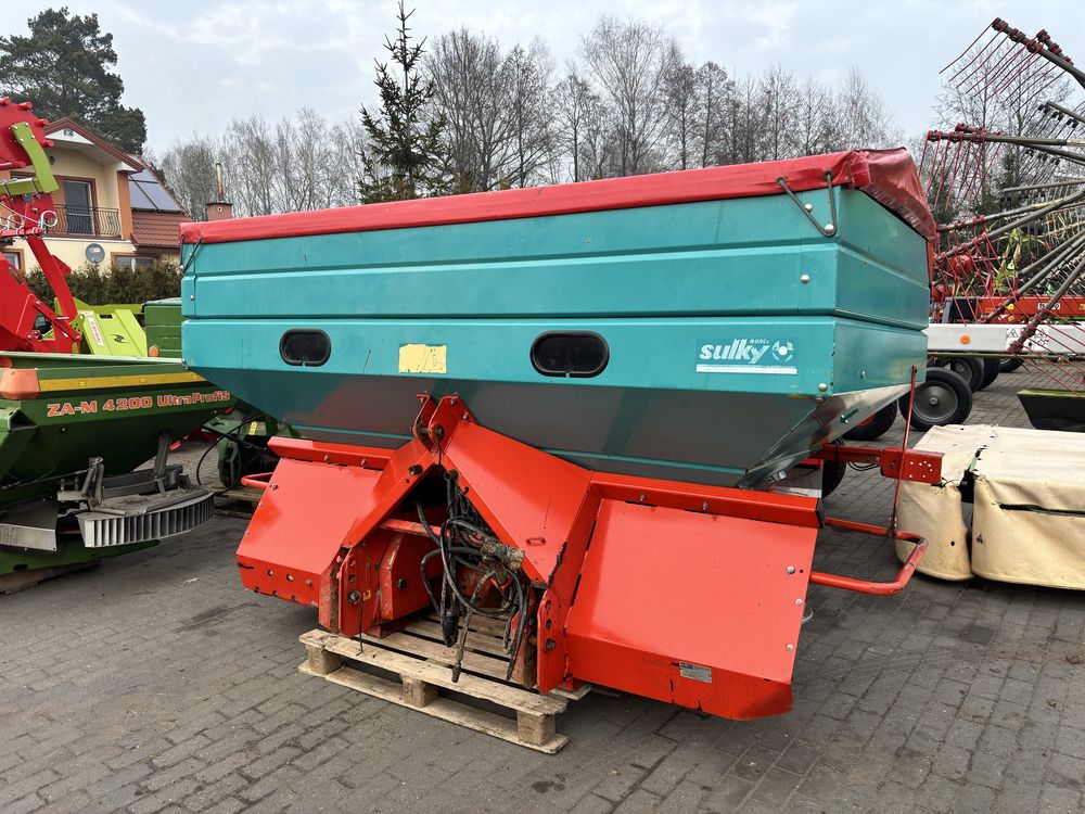 Rozsiewacz nawozów Sulky DPA 3000 XL siewka wapna wapno siewnik