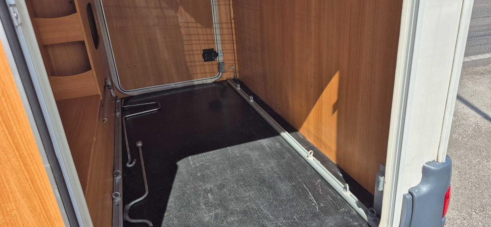 FORD TRANSIT 2.4 TDCI 140 CV - CHASSON 28 - 5 LUGARES - 6 DORMIDAS