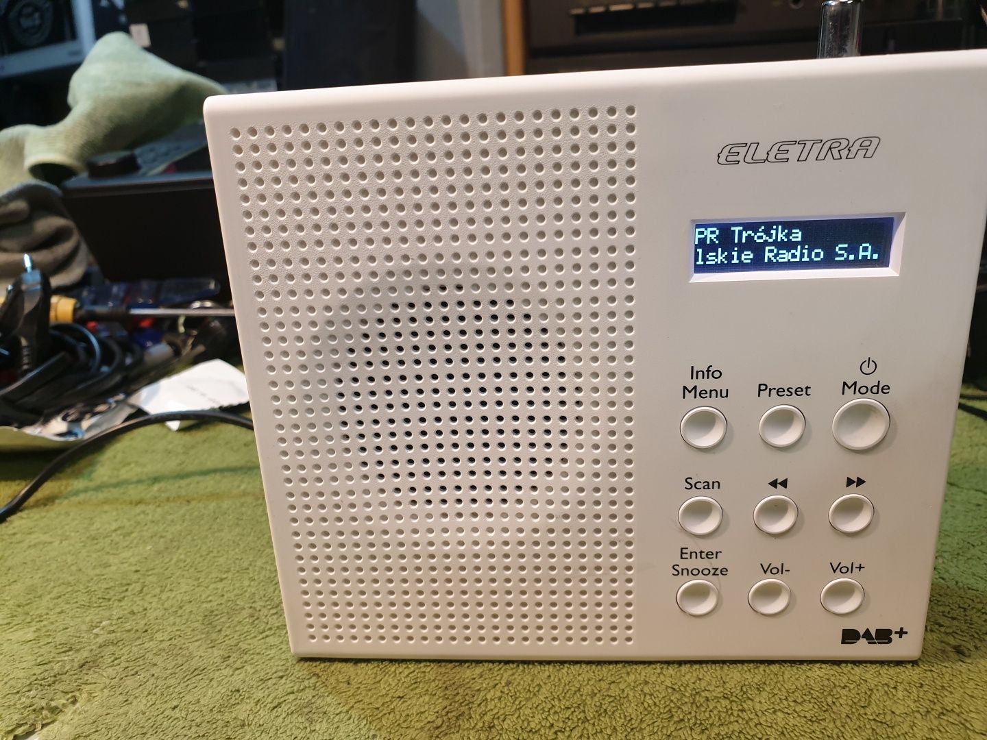 ELETRA DAB+, FM radio tranzystorowe.