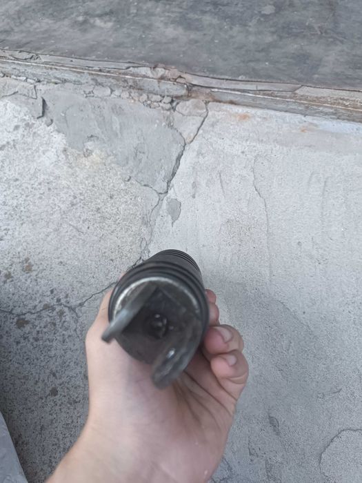 Продам амортизатор