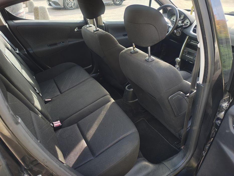 Peugeot 207 1.6 HDi KLIMA 121 tys km
