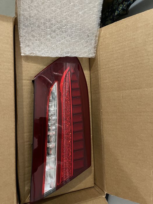 Farol traseiro Mercedes E 220d Amg