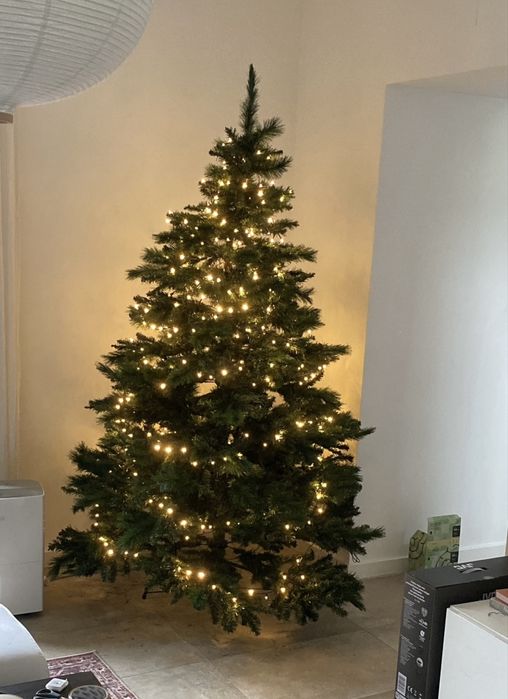 Árvore Natal grande - 210 cm