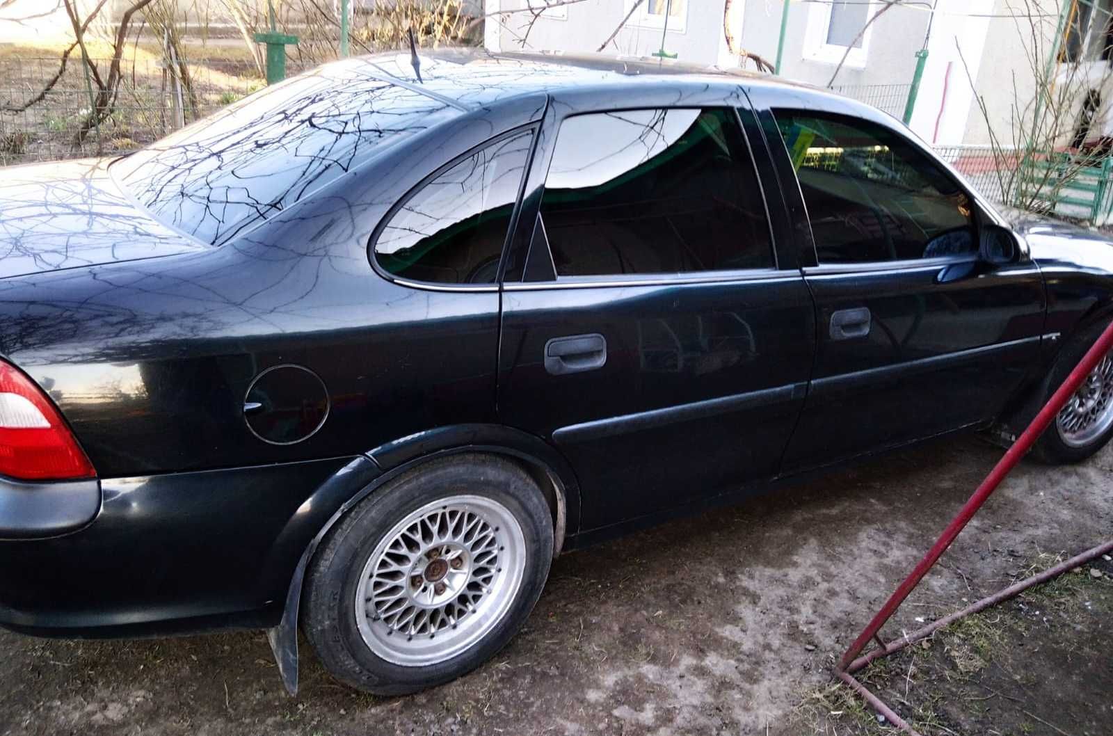 Автомобіль Opel Vectra B