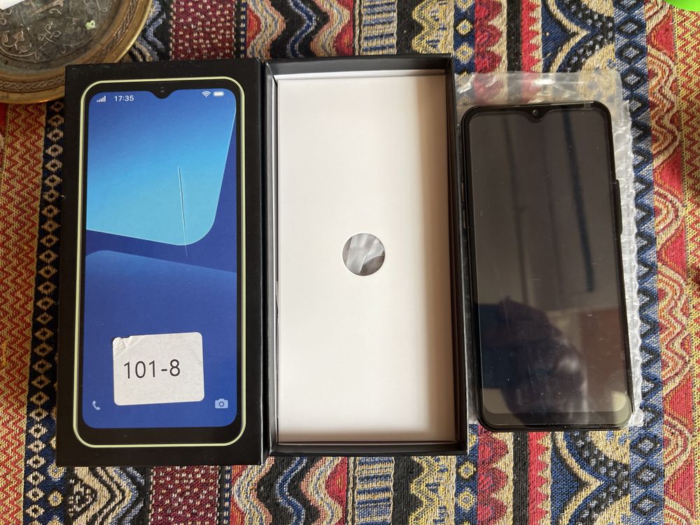 Телефон M 13 Pro новый