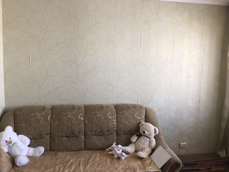 Продам 3 кімнатну квартиру Єськова