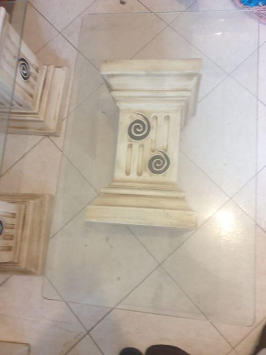 Vendo estante com vidro + mesa de centro