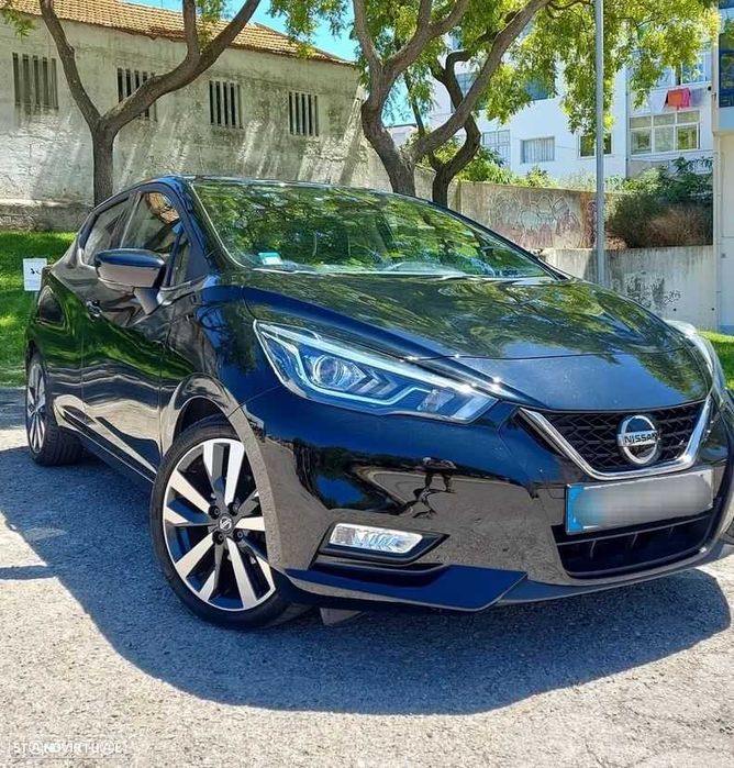 Nissan Micra (Versão Tekna com Caixa Automática)
