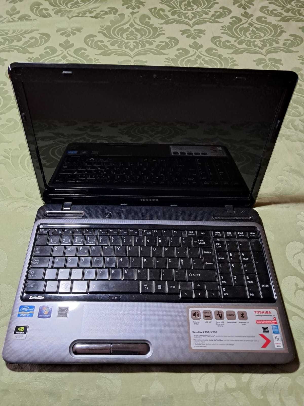 Portátil PC Laptop Toshiba Satellite L755-1NM (com avaria)