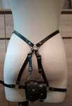 Harness z kajdankami