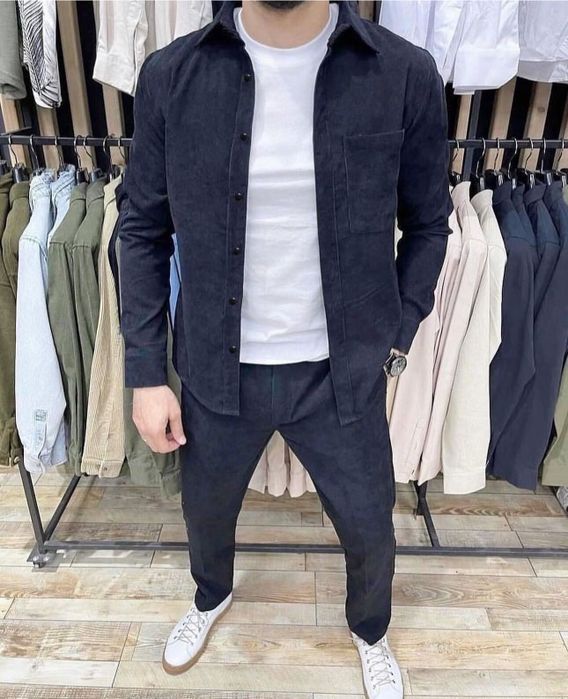 Костюм з мікровельвету