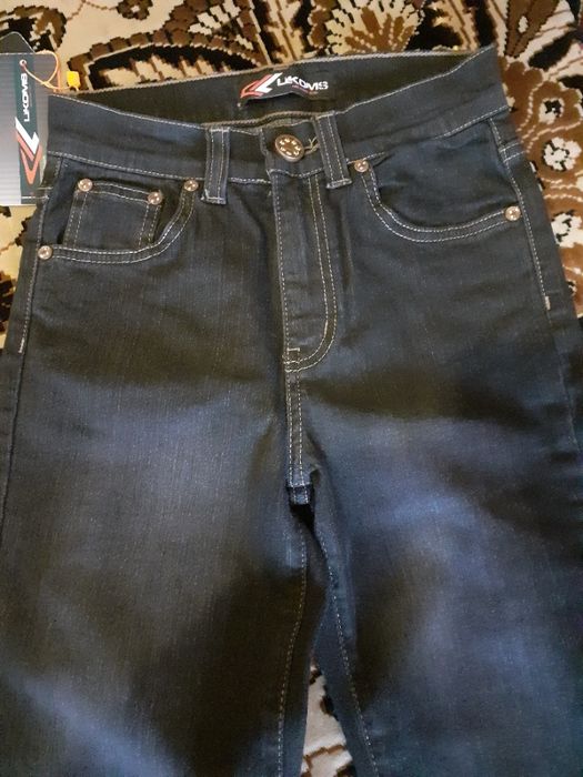 Продам нові жіночі джинси розмір 26, ціна 80грн.