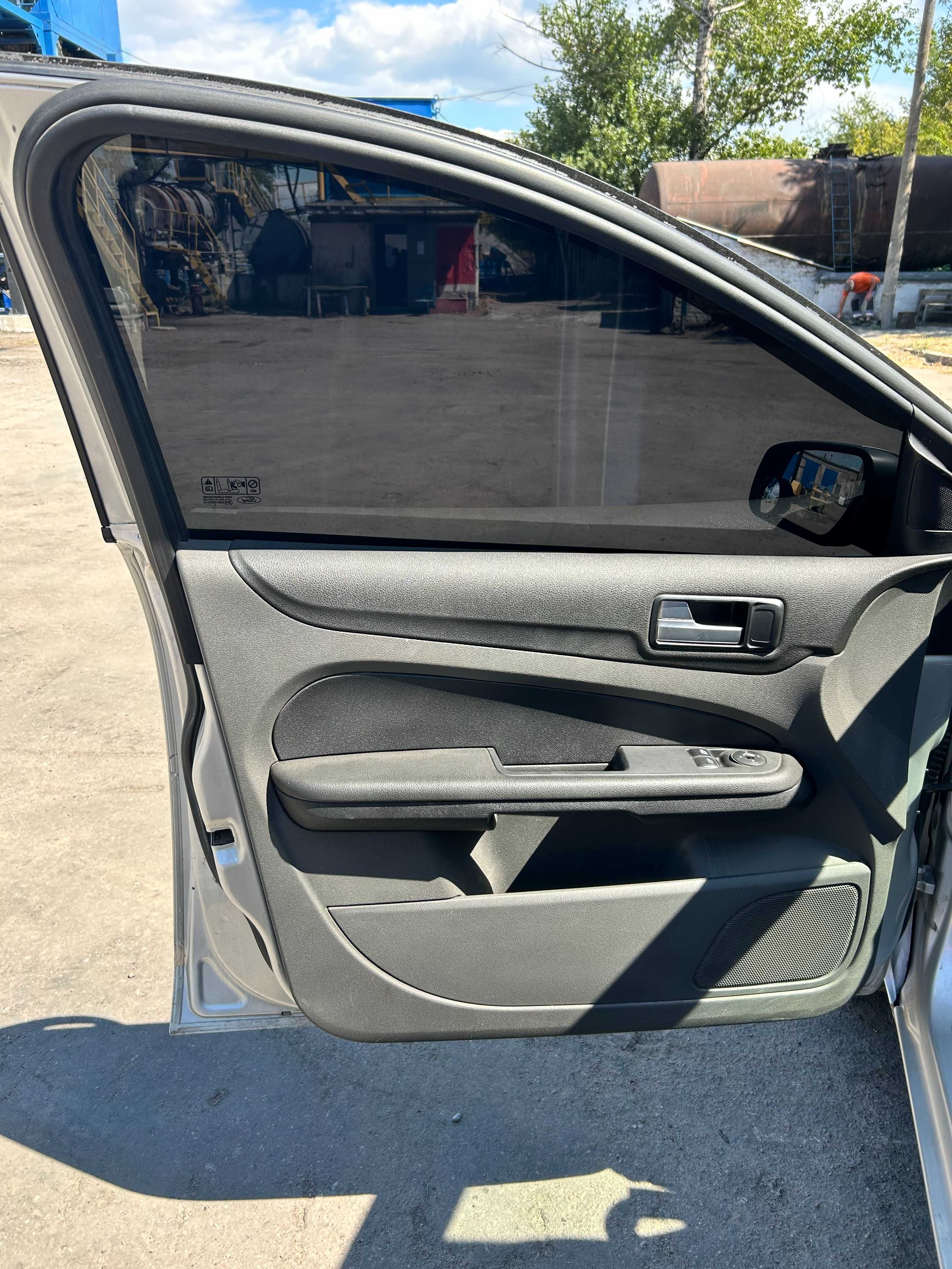 Ford Focus 2 1.8 газ/бензин 2006р. МКП Універсал