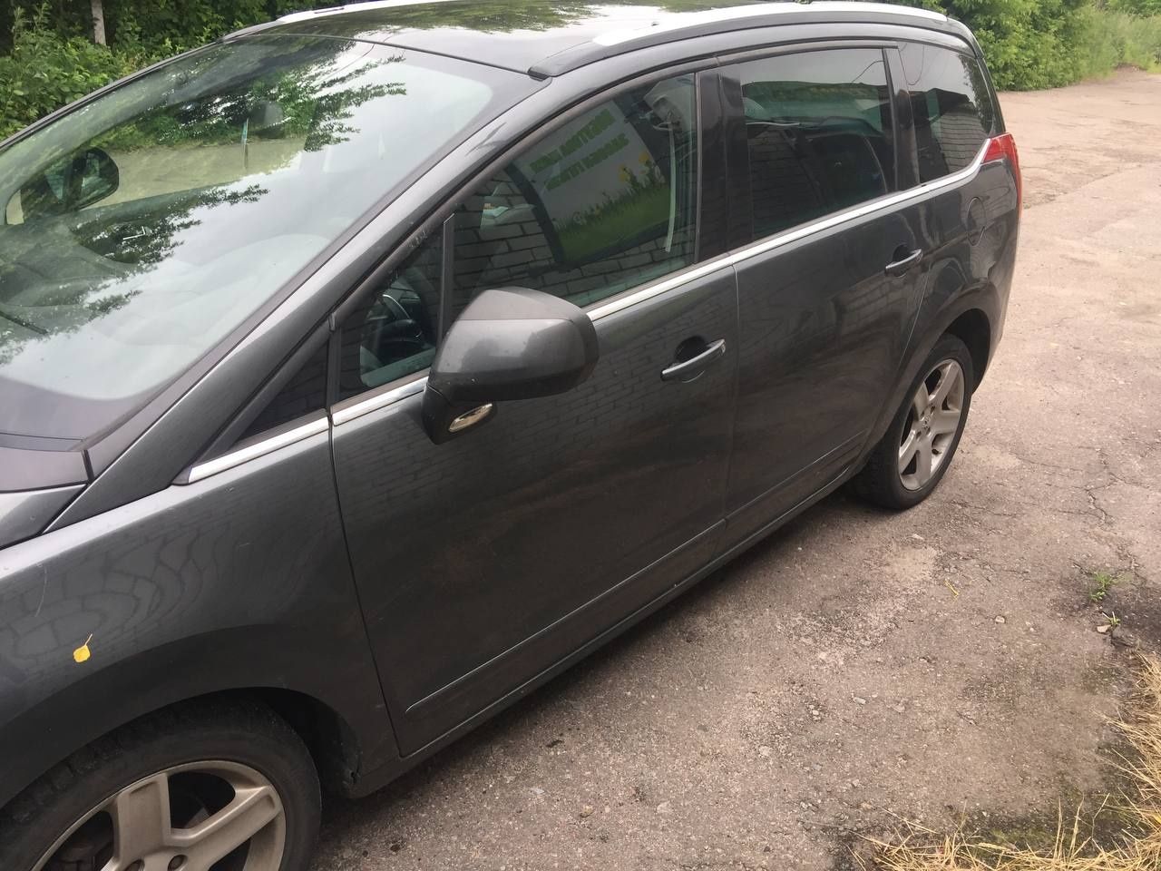 Продам авто Peugeot 5008 2010 року