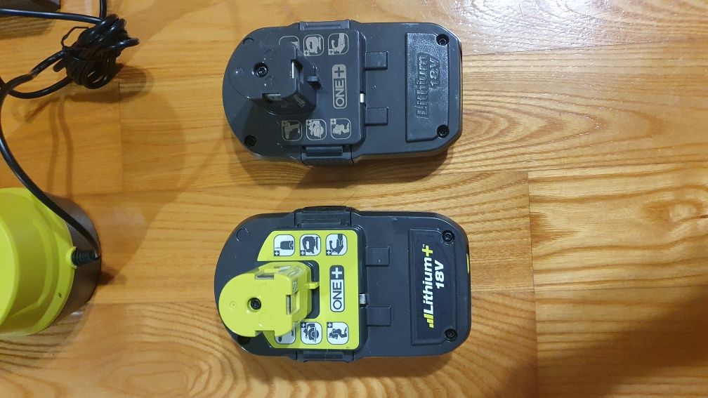 Wiertarko-wkrętarka Ryobi R18DD3 1x2Ah, 1x4,0Ah. Nie używana.