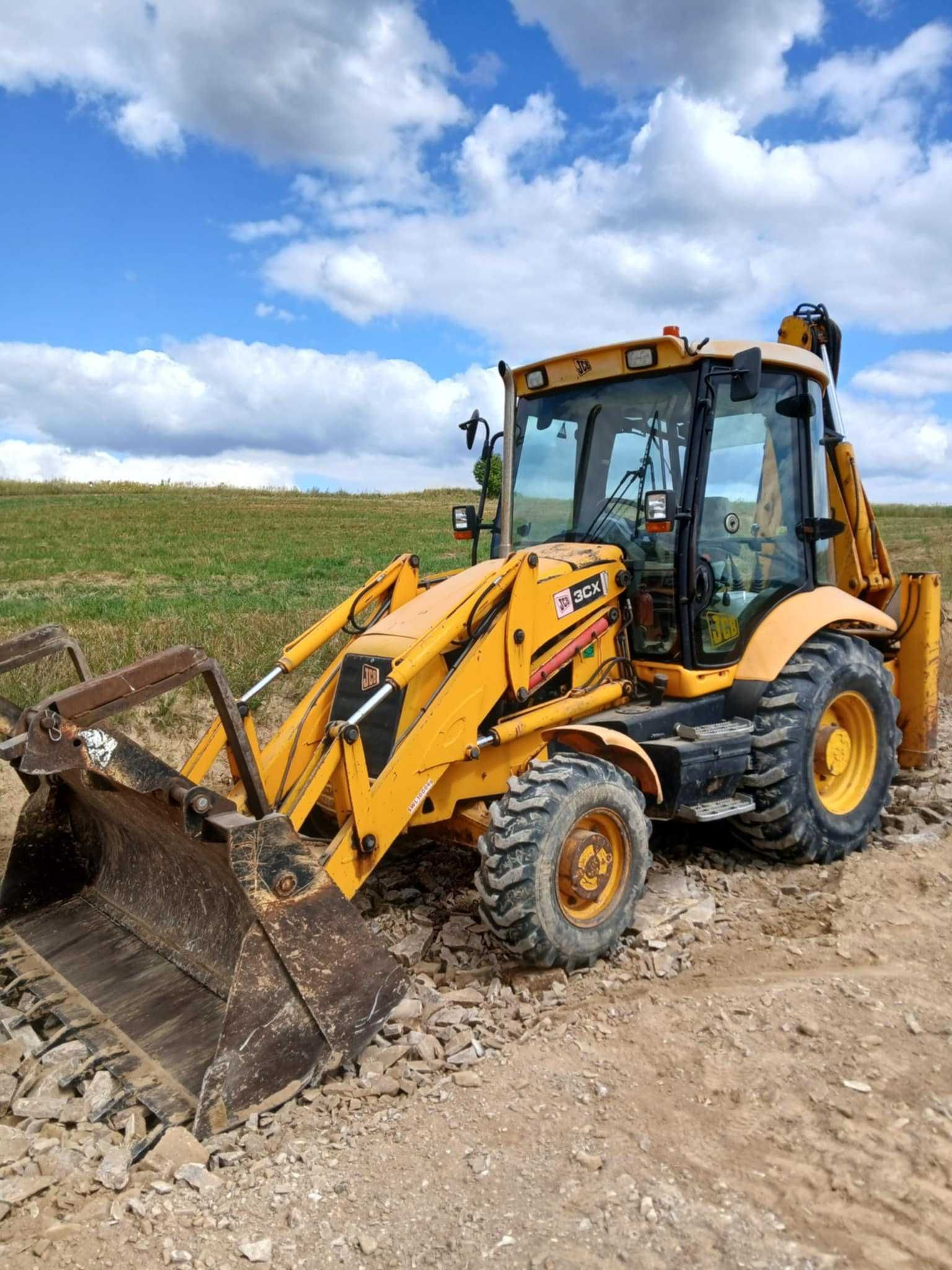 Koparko-ładowarka JCB 3CX