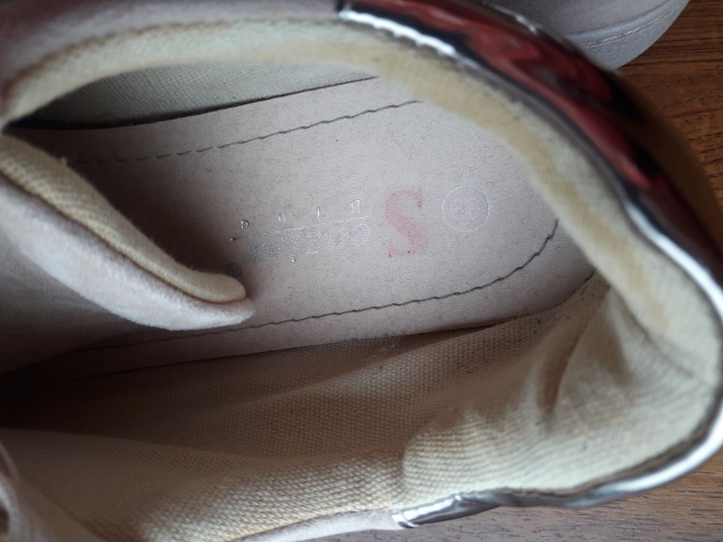 Buty - złote buty