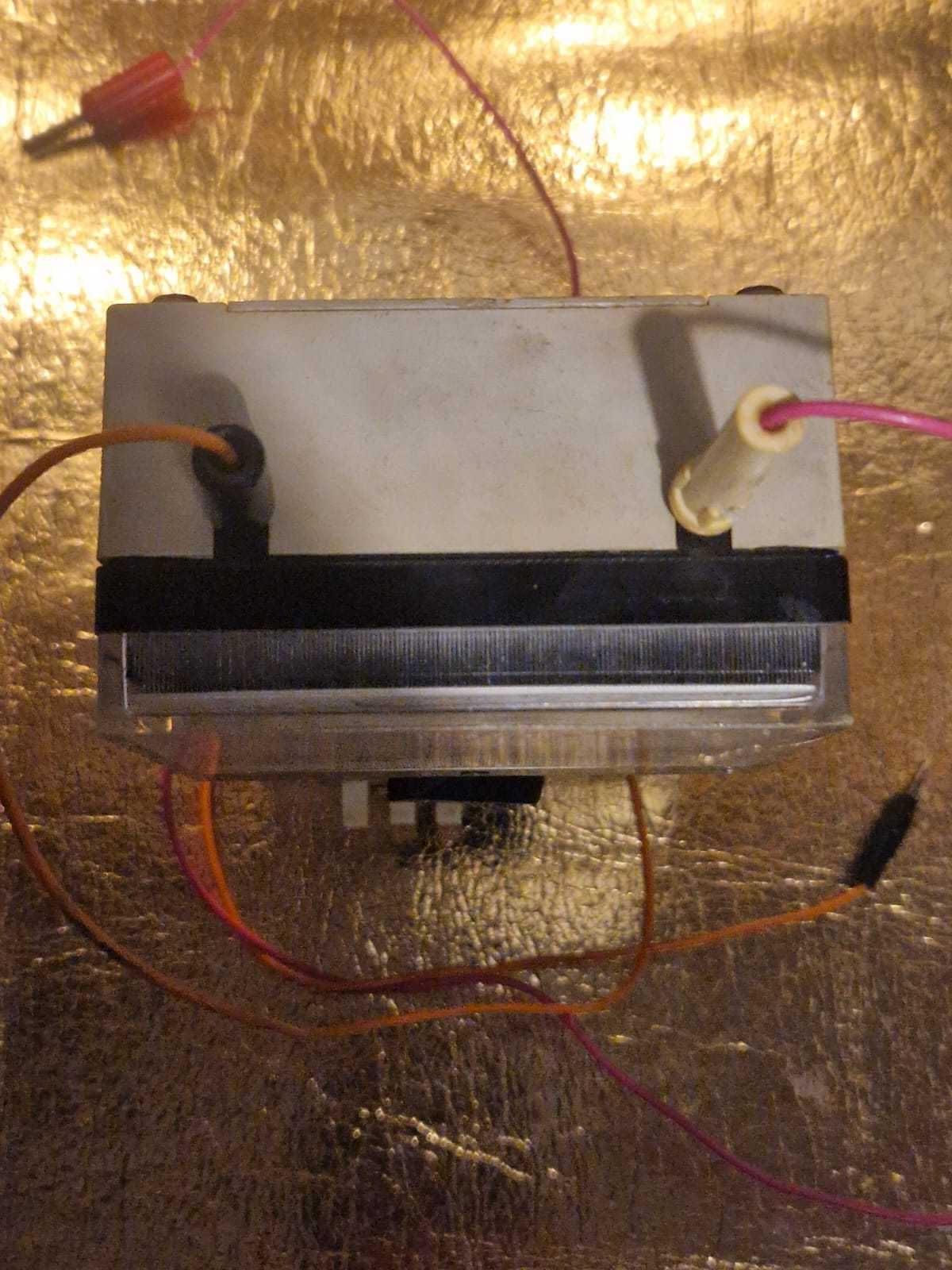 Miernik to Ц4324 (C4324) – radziecki analogowy miernik uniwersalny