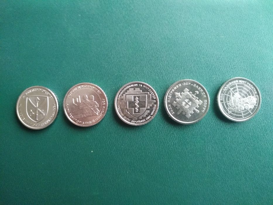 Монеты 10 гривен.